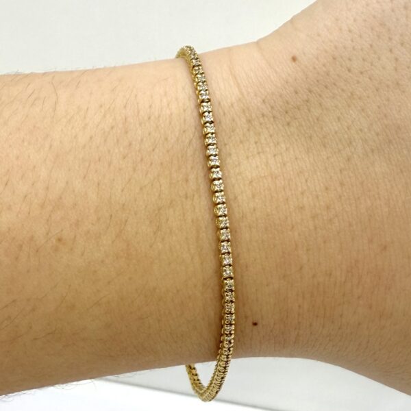 4DE26F50-E537-4250-91D2-6F3F31842E48