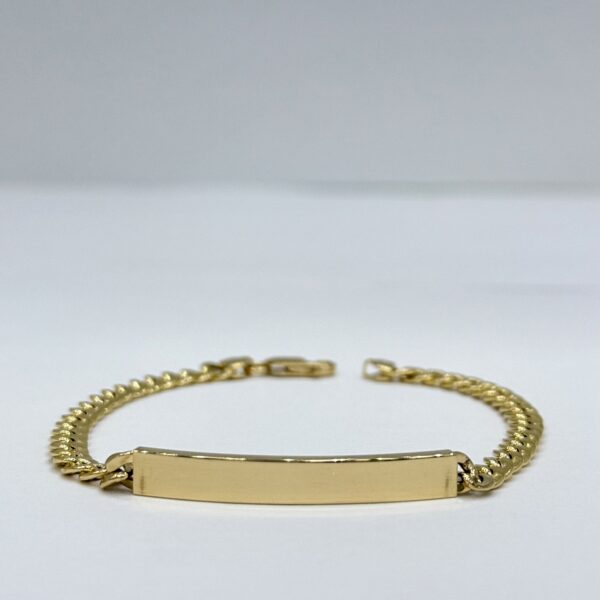 1D5164BD-6F52-4D49-8183-7E363B6A0B86