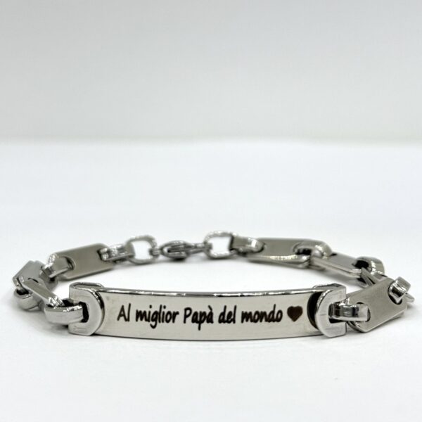 F01A78F6-CB58-464C-AA35-62AE85815812